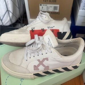 Off-White Cream and Black Sneakers